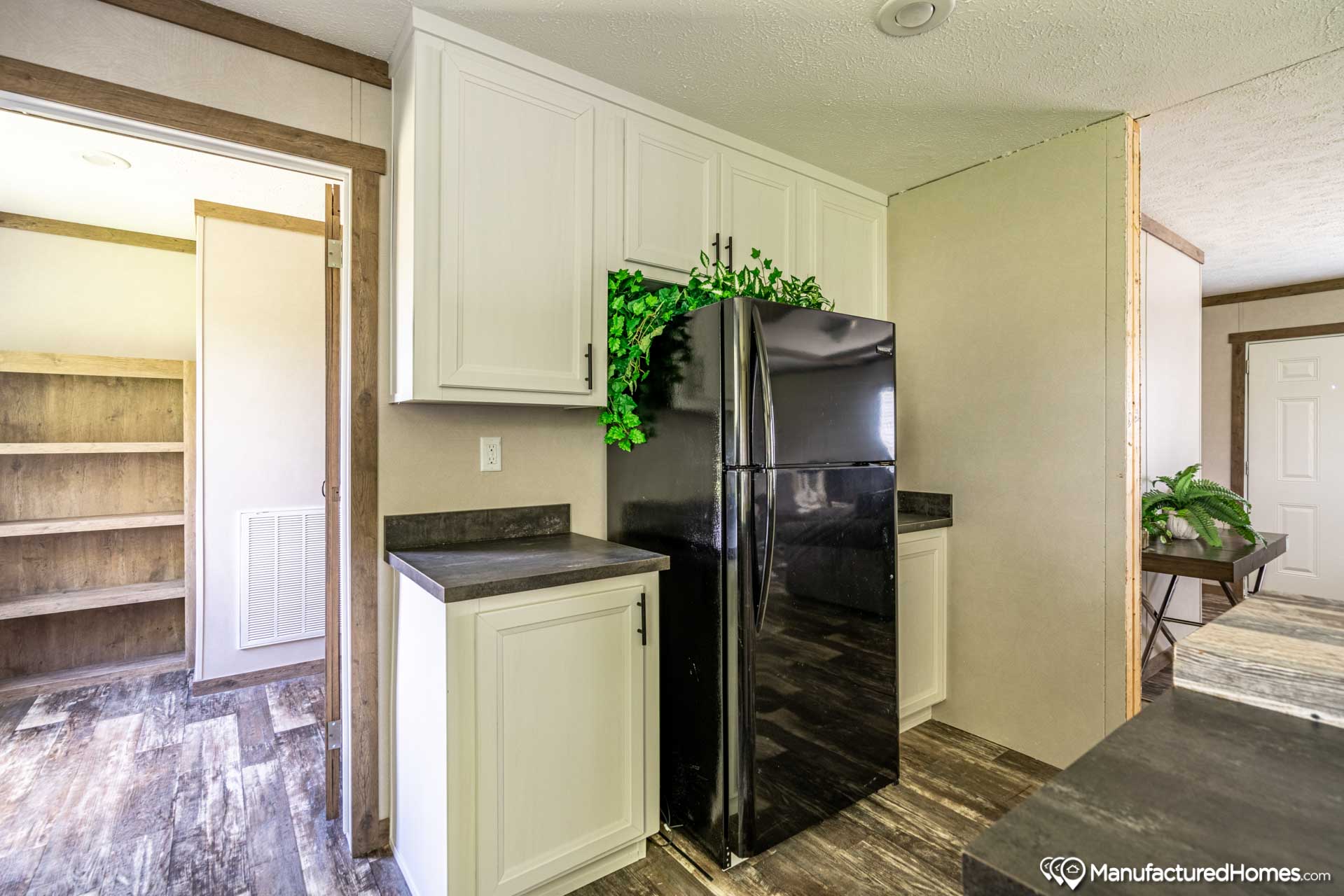 The Peach The Kingsland 30PCH28563AH Mobile Homes For Sale Showcase